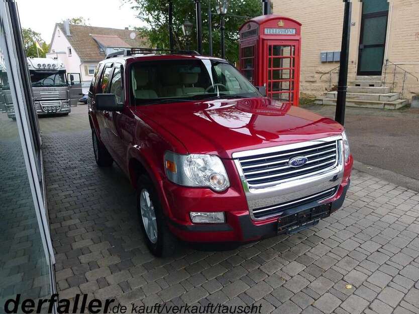 Ford Explorer 179.000 km 10.900 € Heilbronn 74076