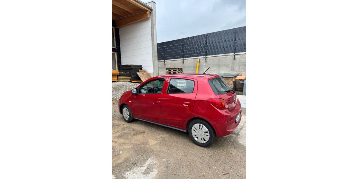 Mitsubishi Space Star 56.633 km 5.599 &euro; Stuttgart 70499