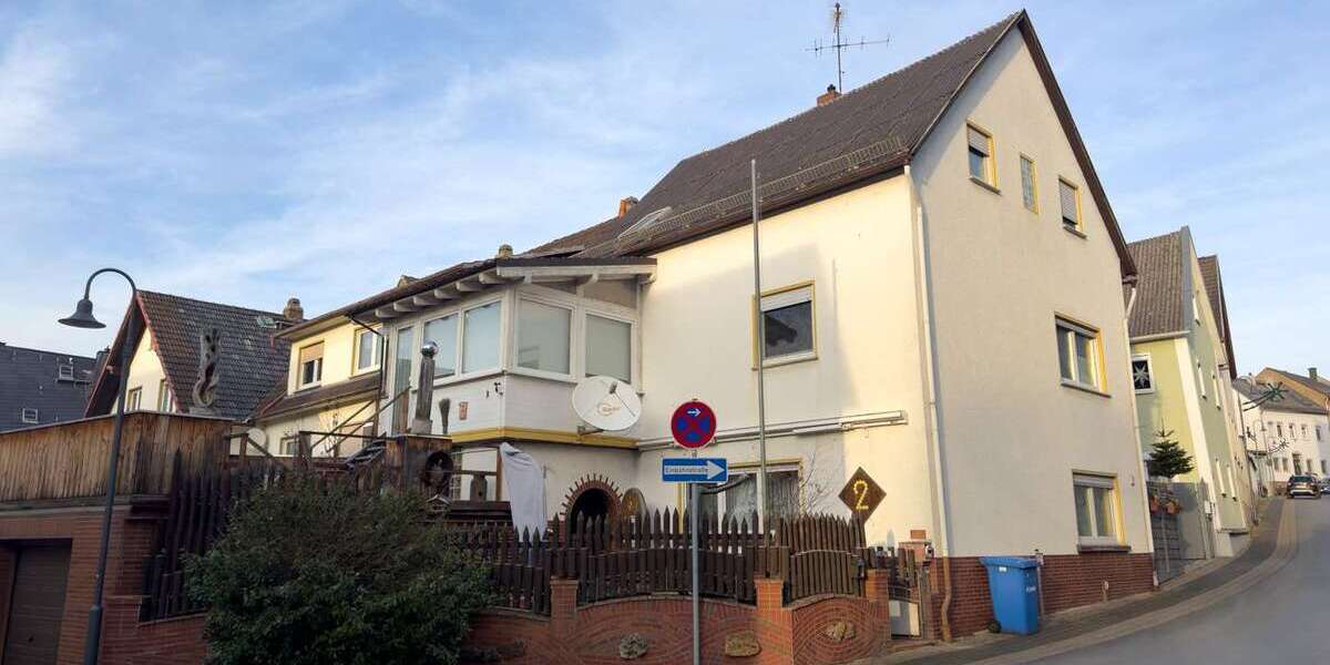 Haus zum Kaufen in Hünfelden 210.000 € 134.8 m² 4 zimmer