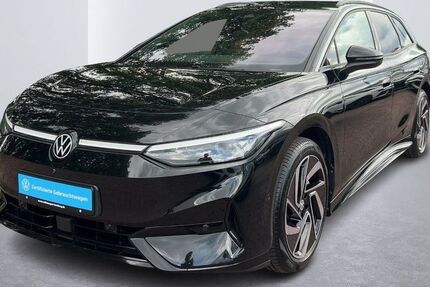 VW ID.7 13.689 km 54.555 &euro; Hamburg 22303