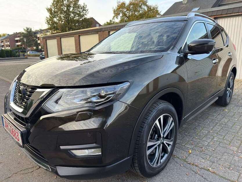 Nissan X-Trail 129.000 km 16.990 € Ahaus 48683
