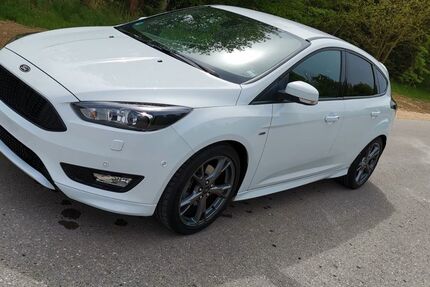 Ford Focus 112.080 km 9.500 &euro; Bubesheim 89347
