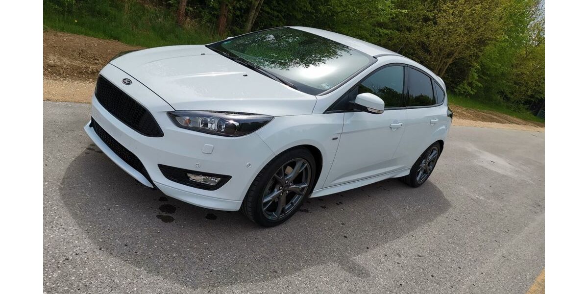Ford Focus 112.080 km 9.600 &euro; Bubesheim 89347