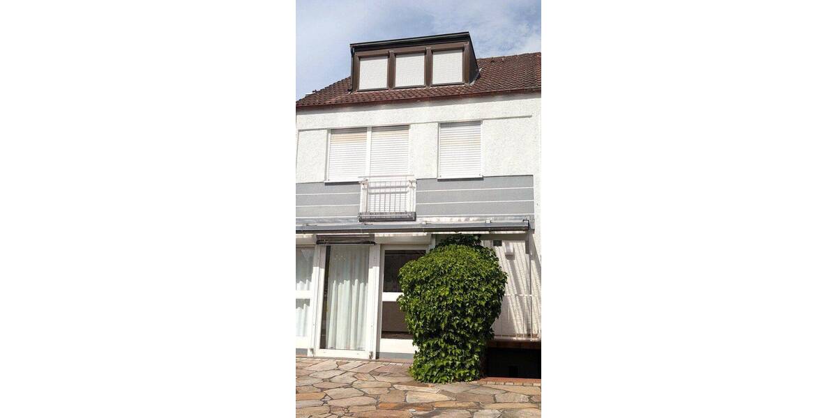 Reihenmittelhaus Stein Deutenbach - 5 Zimmer, 135 m&sup2;, 1.850&euro; | Angebot:26867469