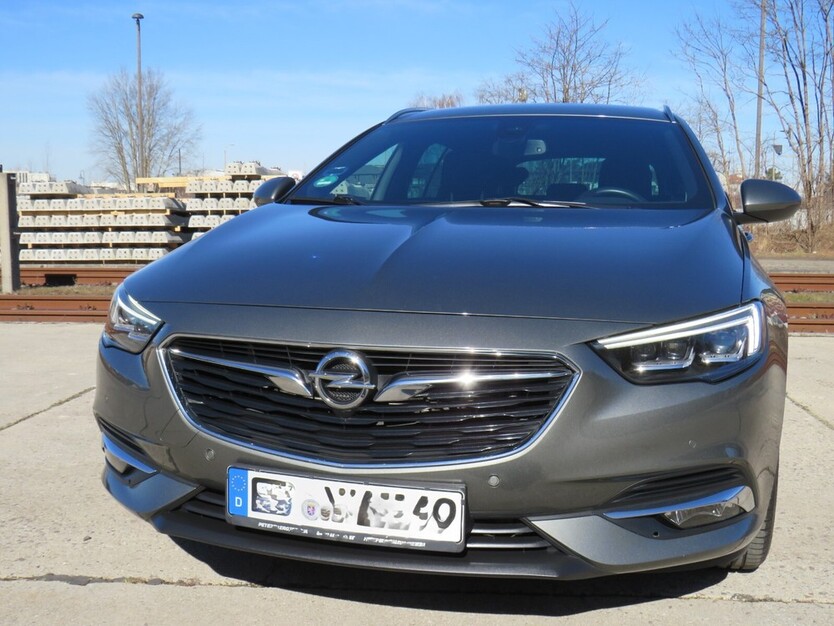 Opel Insignia B ST 59.450 km 17.500 € RADEBERG 01454