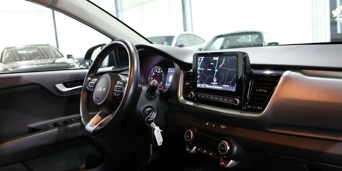 Kia Stonic 1.0 T-GDI DCT VISION AUTOMATIK / LED, AHK 30.000 km 18.777 &euro; Hamm 59077