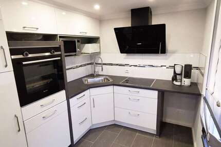 Haus Stedesand - 14 Zimmer, 331 m&sup2;, 699.000&euro; | Angebot:23134925