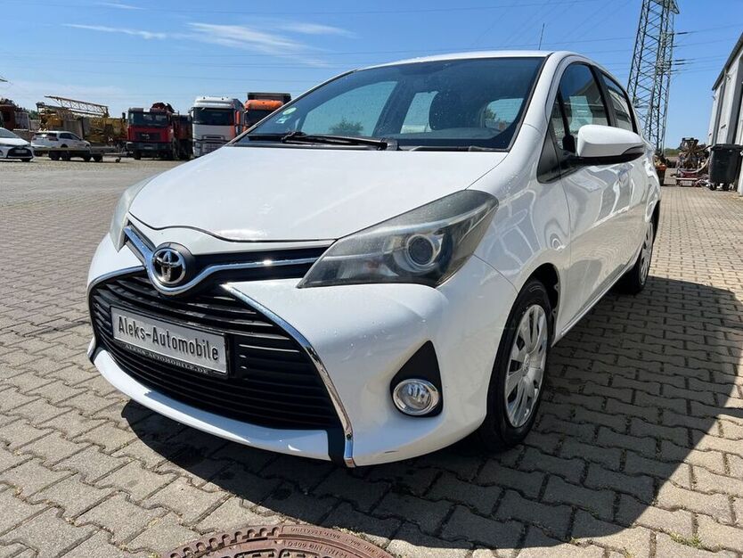 Yaris