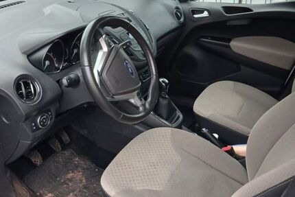 Ford Tourneo Courier 107.000 km 8.500 &euro; Illingen 66557