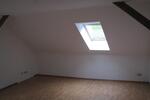 Dachgeschoßwohnung Bischofswerda - 4 Zimmer, 93 m&sup2;, 450&euro; | Angebot:26065961