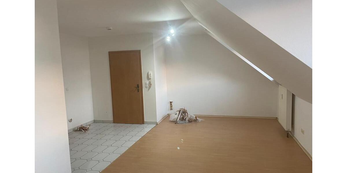 HELLE DG-WOHNUNG IN FURTH IM WALD 2 zimmer