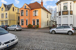 Delmenhorst-Stadtmitte Historische Stadtvilla mit zwei Wohneinheiten und Ausbaureserve - Zweifamilienhaus Delmenhorst | Angebot:25097305
