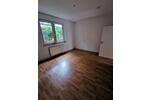 3-Zimmer-Wohnung mit Terrasse und alleiniger Gartennutzung