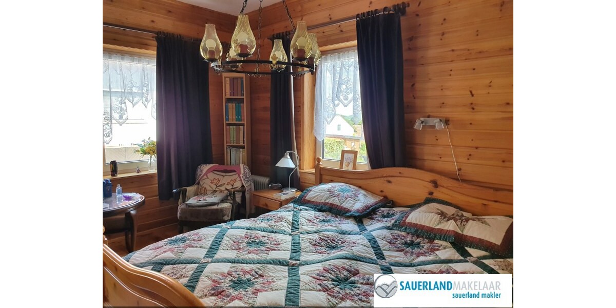 Freistehendes Haus mit Aussicht in Stormbruch - Einfamilienhaus Diemelsee-Stormbruch Stormbruch | Angebot:8767926