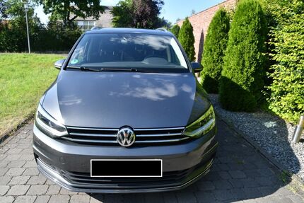 VW Touran 105.000 km 16.900 &euro; Gütersloh 33335