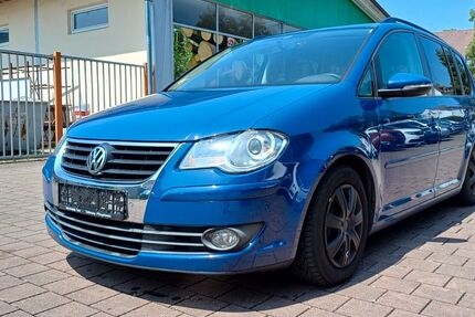VW Touran 299.916 km 2.890 € Tettnang 88069