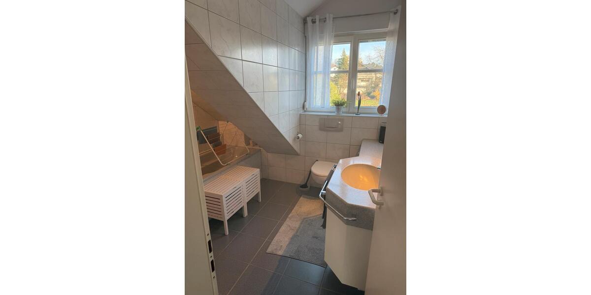 Maisonettenwohnung Waldbronn - 4 Zimmer, 88 m&sup2;, 1.340&euro; | Angebot:26036668