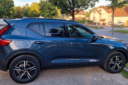 Volvo XC40 9.500 km 40.200 &euro; München 81379
