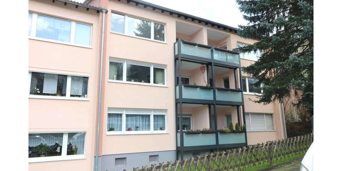 Etagenwohnung Solingen - 3 Zimmer, 69 m&sup2;, 135.000&euro; | Angebot:25022253
