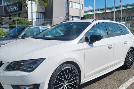 Seat Leon 144.800 km 13.300 &euro; Kirchheim Teck 73230