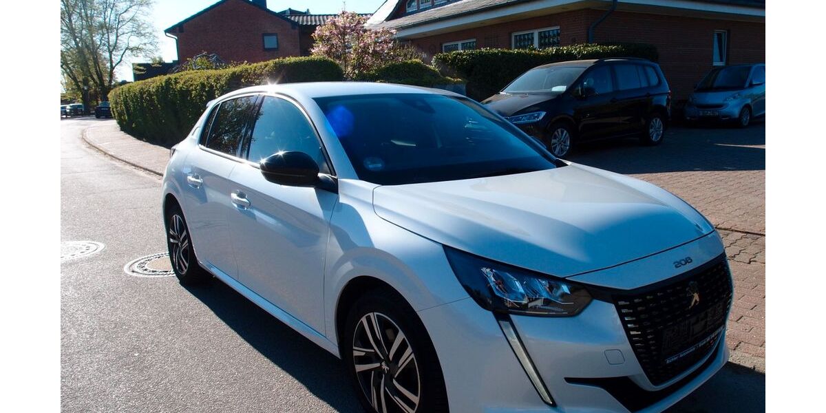 Peugeot 208 45.000 km 14.990 &euro; Braak 22145
