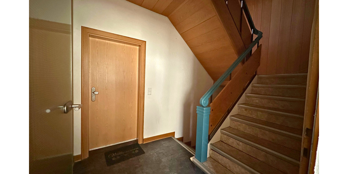 Mehrfamilienhaus, Wohnhaus Hemer Bredenbruch - 9 Zimmer, 166 m&sup2;, 229.000&euro; | Angebot:25998527