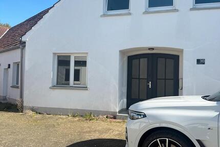Haus Lübbecke - 14 Zimmer, 330 m&sup2;, 3.000&euro; | Angebot:26419249