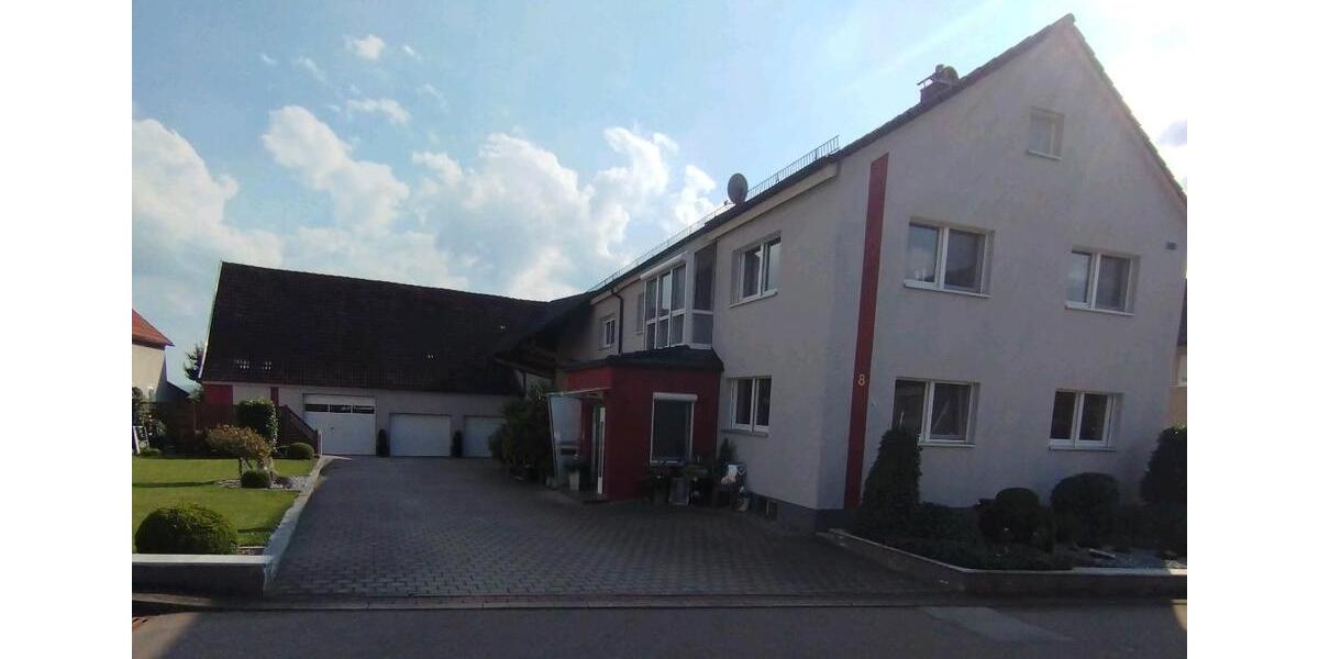 Mehrfamilienhaus, Wohnhaus Unterschneidheim - 10 Zimmer, 250 m&sup2;, 699.000&euro; | Angebot:26958647