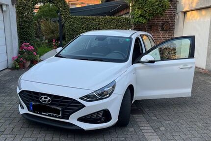 Hyundai i30 35.200 km 17.199 &euro; Duisburg 47058