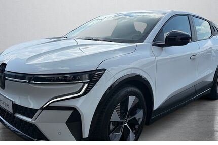 Renault Megane E-TECH 10.143 km 19.980 € Daun 54550