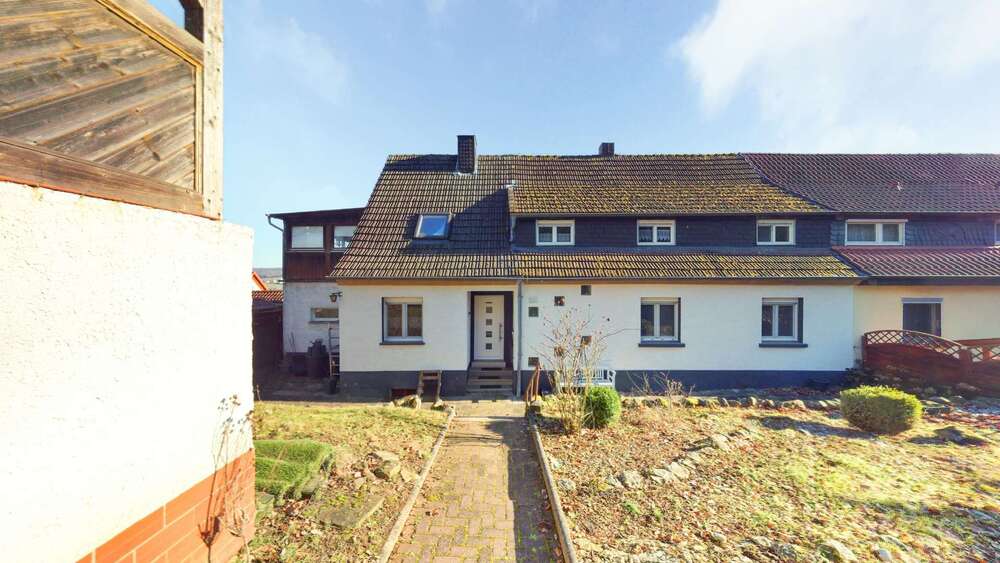 Einfamilienhaus Petersberg - 5 Zimmer, 180 m&sup2;, 355.000&euro; | Angebot:24625578