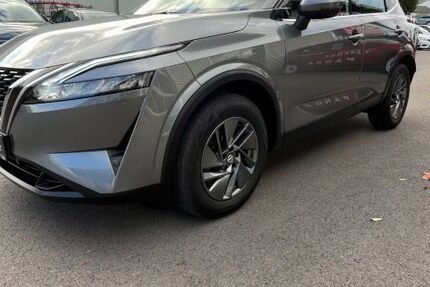 Nissan Qashqai 50.800 km 20.490 € Lage 32791