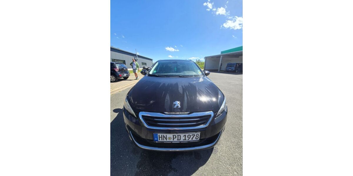 Peugeot 308 136.818 km 8.199 &euro; Langenzenn 90579