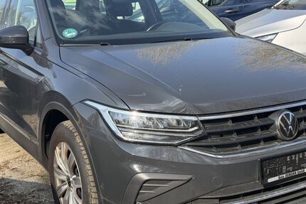 VW Tiguan 144.926 km 19.950 &euro; Krefeld 47805