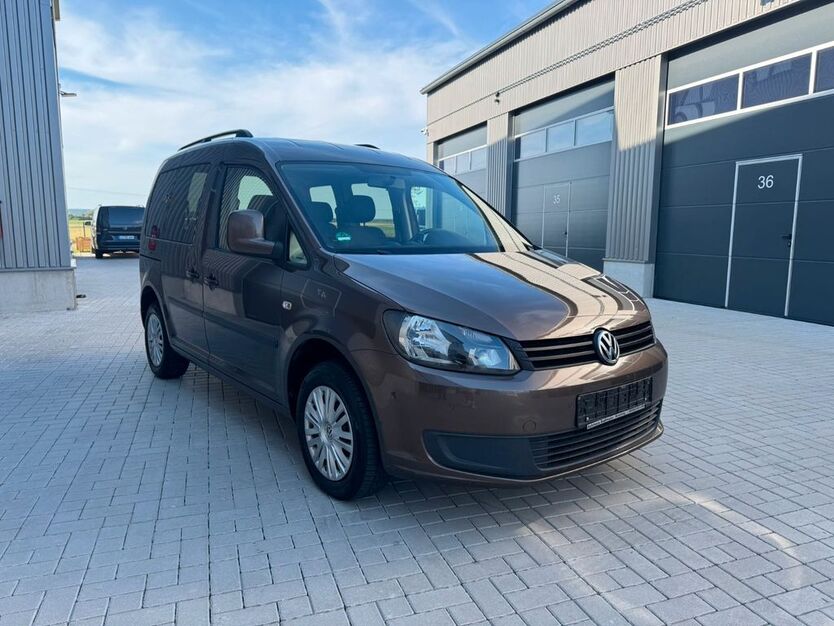 VW Caddy 179.450 km 9.900 € Ingolstadt 85055