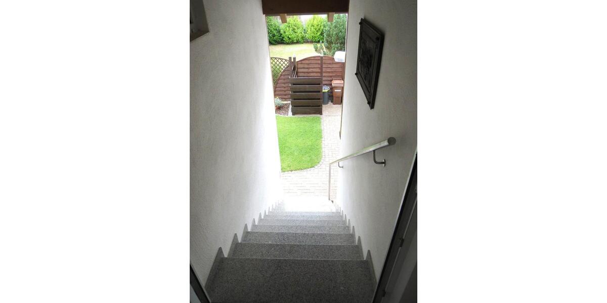 Dachgeschoßwohnung Rödermark - 1 Zimmer, 38 m&sup2;, 460&euro; | Angebot:25442004