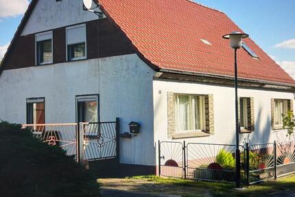 Haus Luckau - 5 Zimmer, 102 m&sup2;, 99.900&euro; | Angebot:25056265