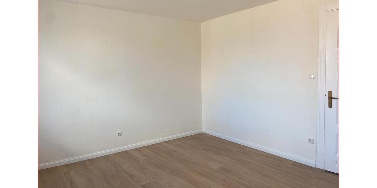 Dachgeschoßwohnung Schwentinental - 3 Zimmer, 65 m&sup2;, 770&euro; | Angebot:26234403