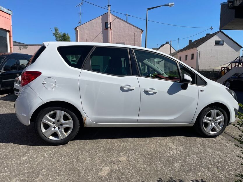 Opel Meriva 255.559 km 2.900 € Kruft 56642