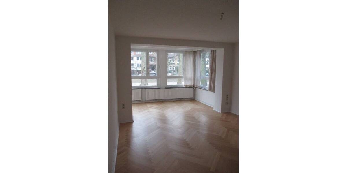 Etagenwohnung Hildesheim Ost - 2 Zimmer, 90 m&sup2;, 870&euro; | Angebot:26909902