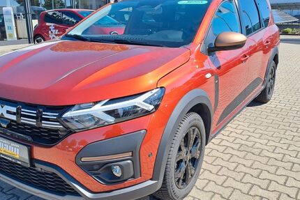 Dacia Jogger 13.950 km 20.990 &euro; Elsterwerda 04910