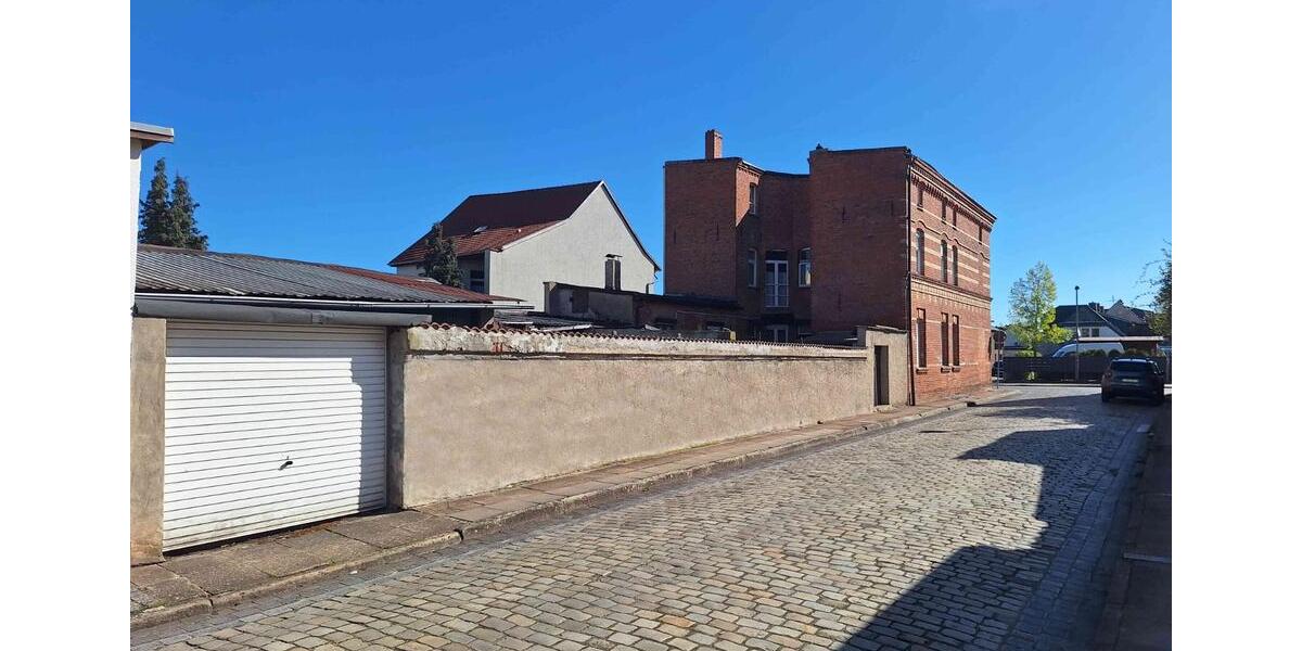 Mehrfamilienhaus, Wohnhaus Wittenberge - 8 Zimmer, 176 m&sup2;, 180.000&euro; | Angebot:25406052