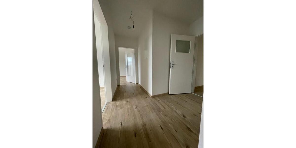 Etagenwohnung Wilhelmshaven Fedderwardergroden - 5 Zimmer, 92 m&sup2;, 629&euro; | Angebot:25963343