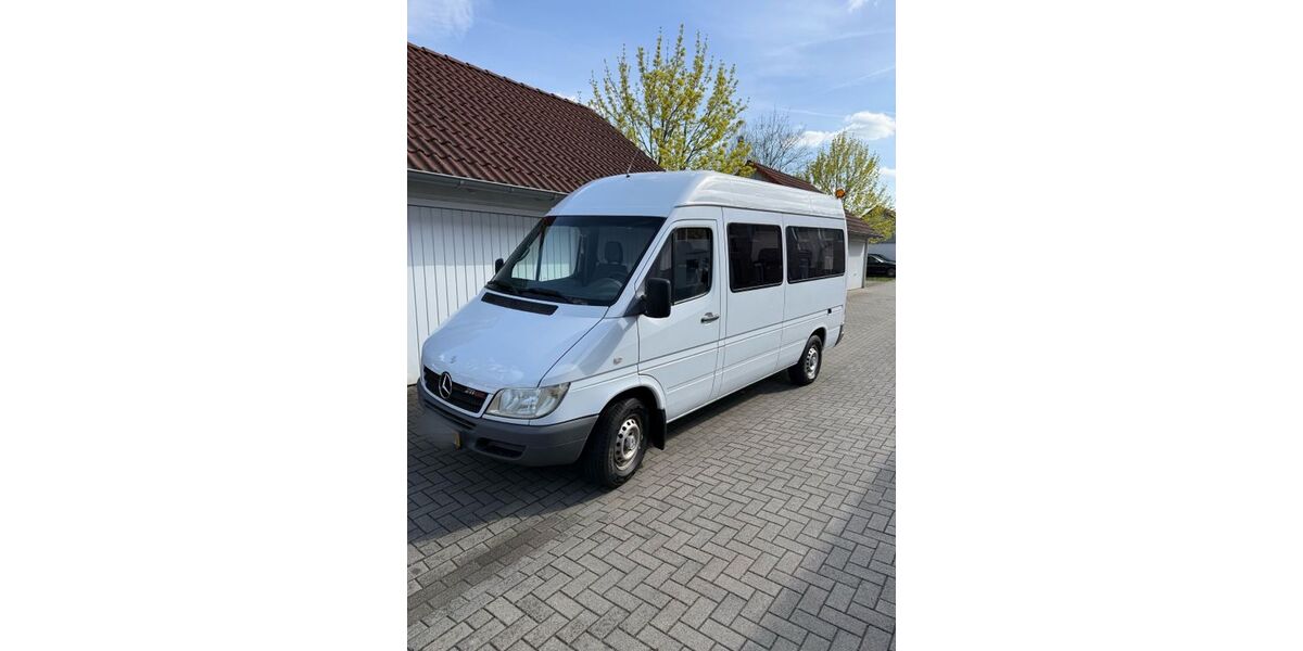 Mercedes-Benz Sprinter 156.000 km 9.000 &euro; Hamm 59063