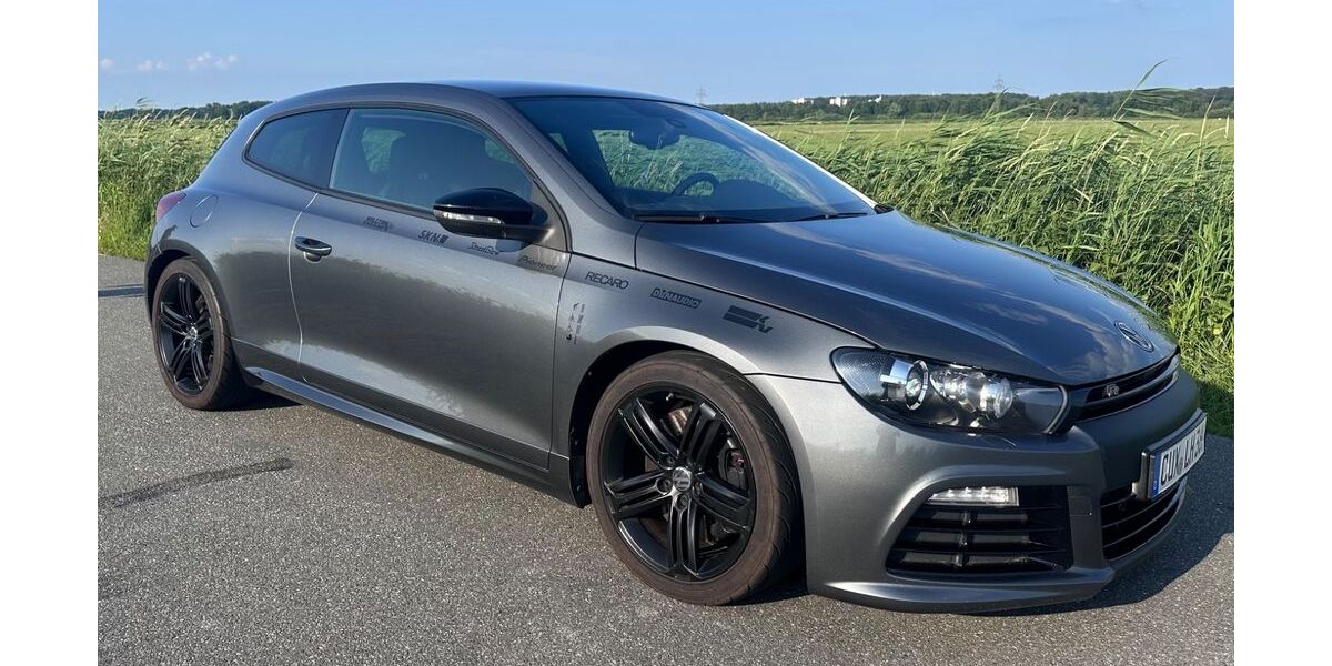 VW Scirocco 88.000 km 21.900 &euro; Geestland 27607