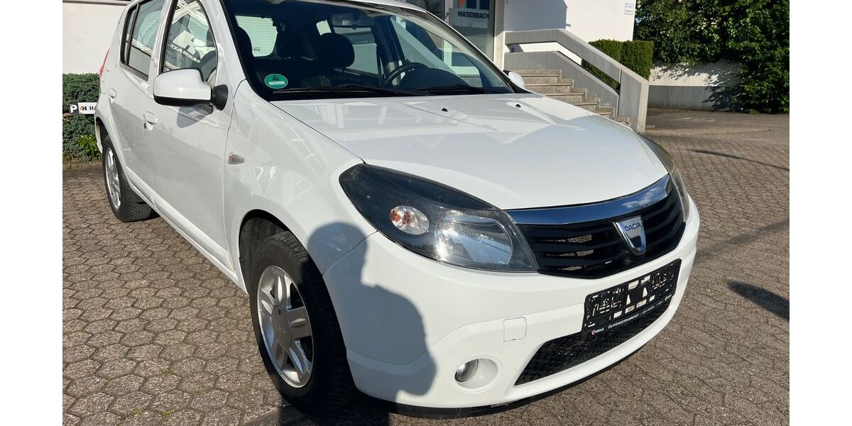 Dacia Sandero 172.000 km 2.490 &euro; Koblenz OT Neuendorf 56070