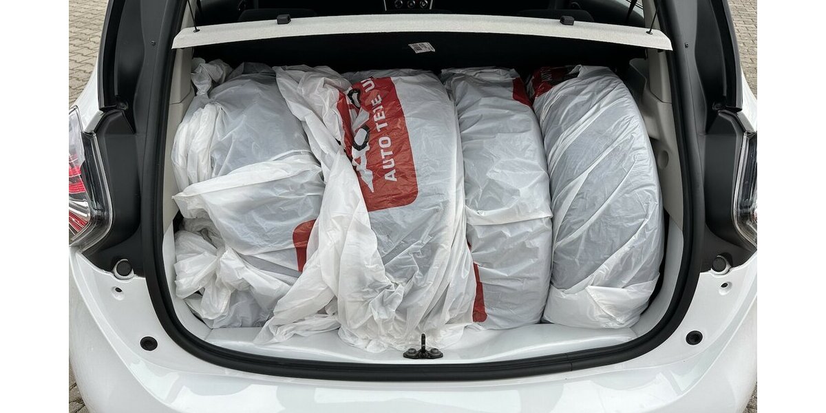 Renault ZOE Life R110 / SitzH / LenkradH / RückfahrK 50.300 km 14.890 &euro; Donauwörth 86609