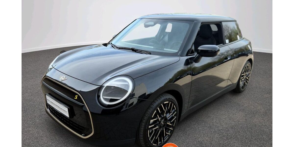 Mini Cooper SE 3.408 km 36.489 &euro; Barsbüttel bei Hamburg 22885