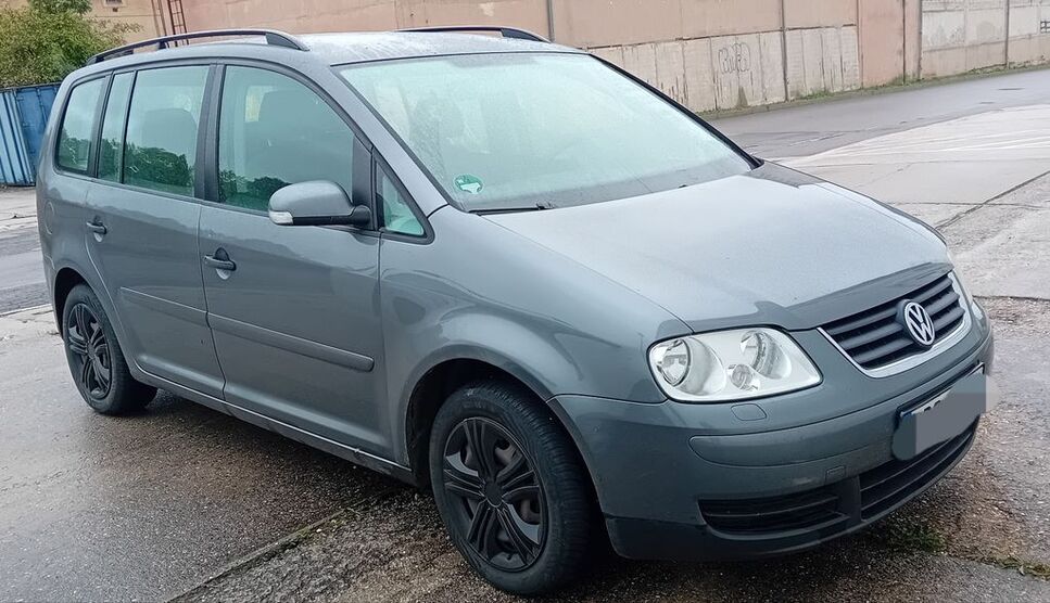 VW Touran 198.000 km 1.849 € schmölln 04626