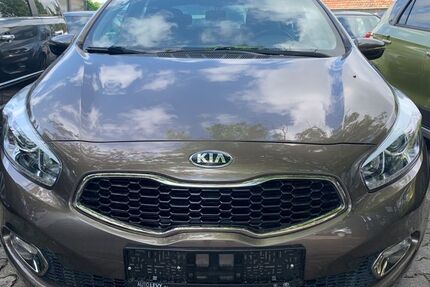 Kia ceed / Ceed 95.700 km 8.500 &euro; Mannheim 68309